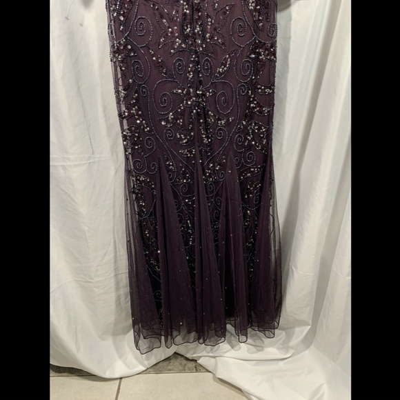 NEW Pisarro Nights Embellished Mesh Gown Eggplant‎ - Picture 12 of 12